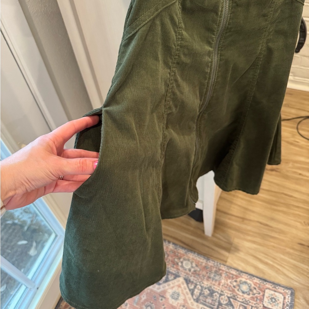 Olive Green Corduroy Puff Sleeve with Pockets Zip-Front Dress - Picture 5 of 9